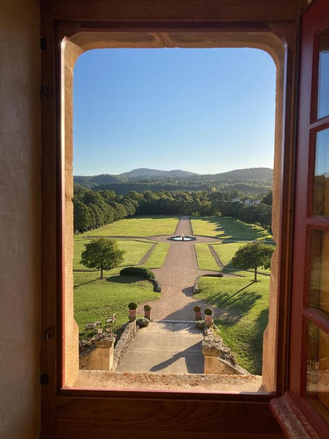 Chateau Royal De Saint-Saturnin 外观 照片