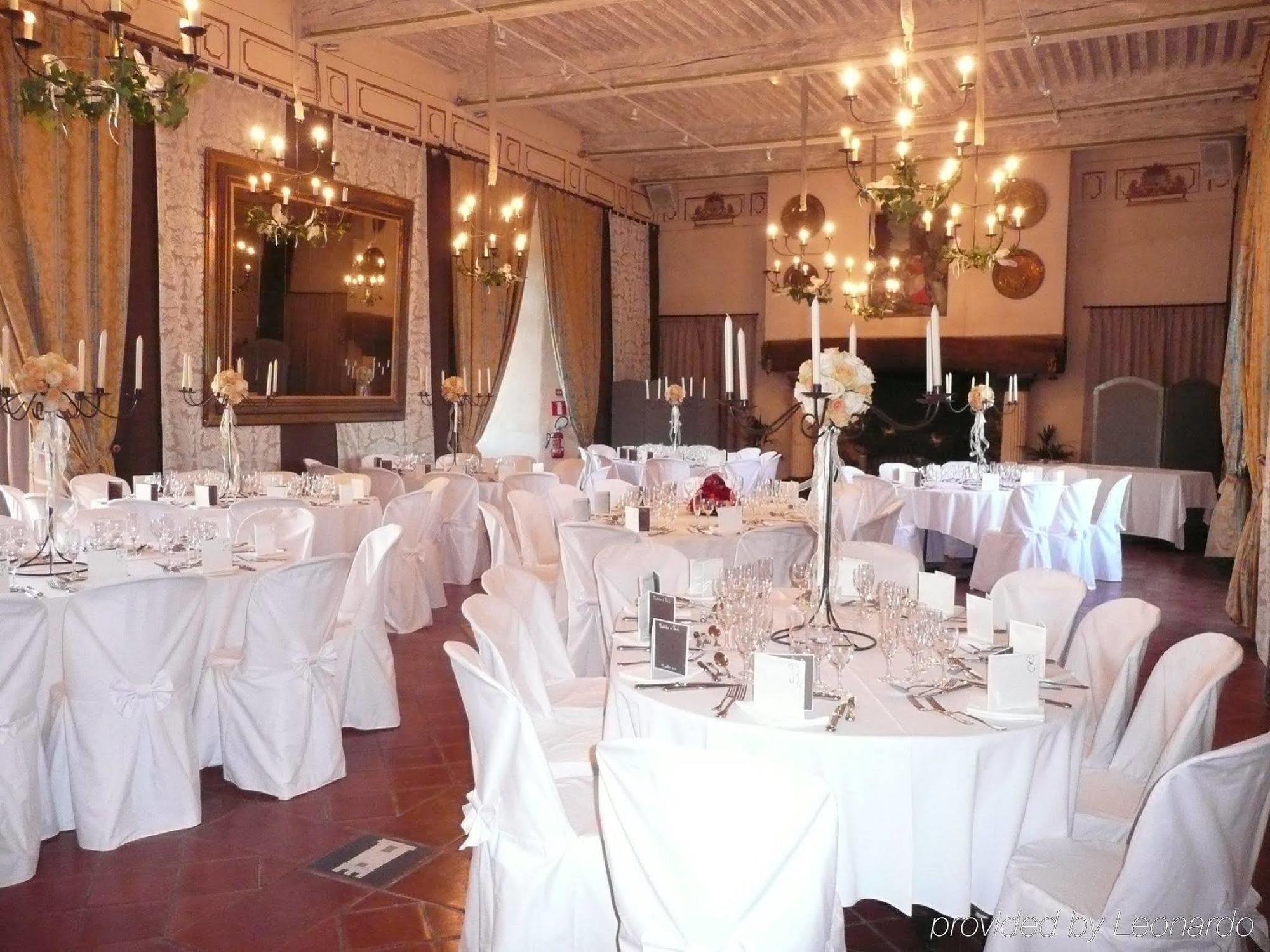 圣萨蒂南皇家城堡连锁酒店 餐厅 照片