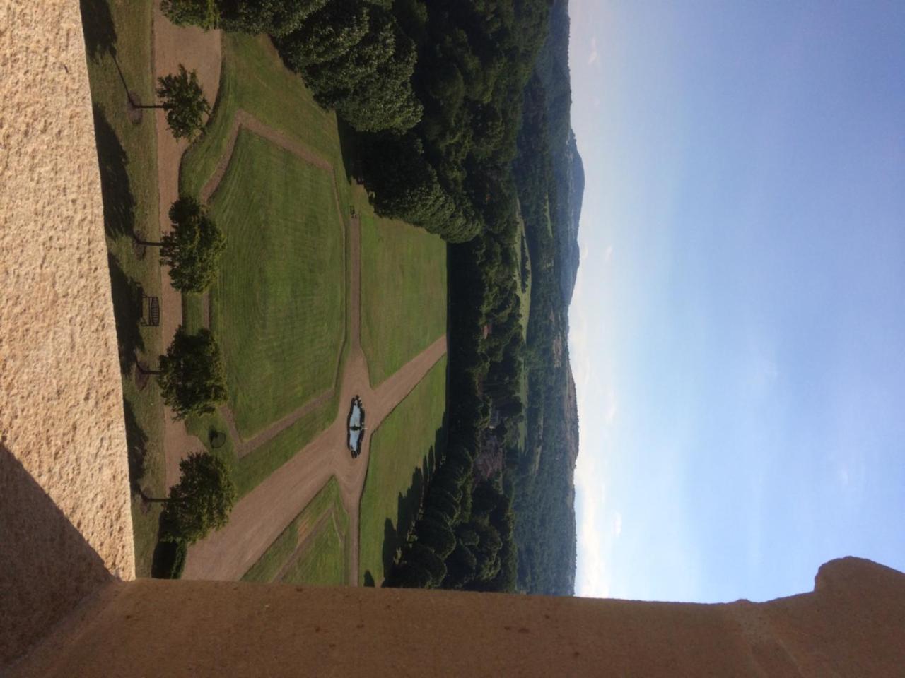 Chateau Royal De Saint-Saturnin 外观 照片